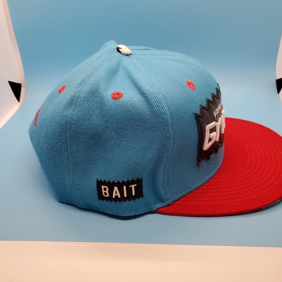 Bait / NBA / Mitchell And Ness Rare Collab Vancouver Grizzlies hat.  Teal - Picture 2 of 7
